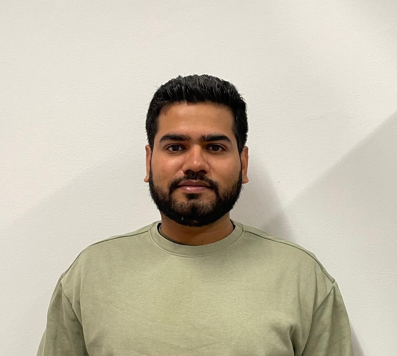 Vedant Bhardwaj : 5º - Ph.D.