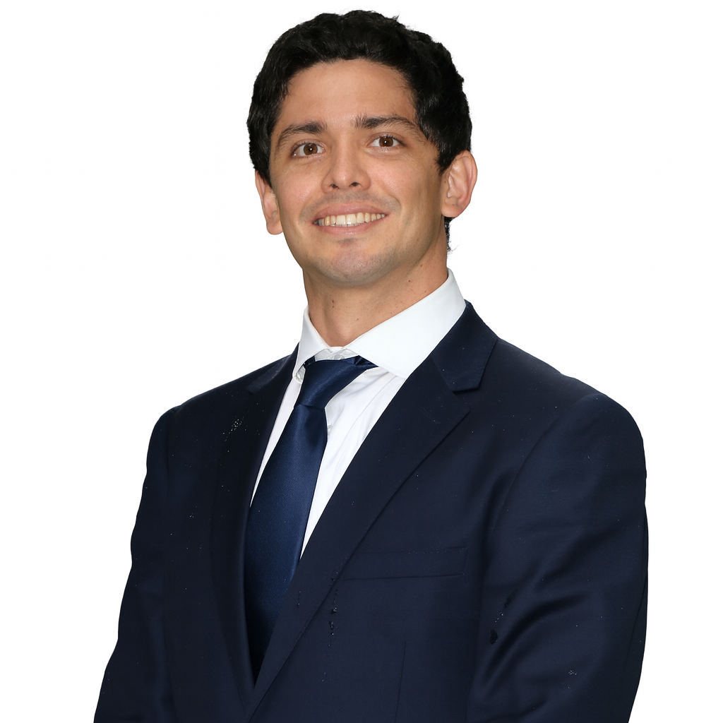 Alvaro Esteban Cox : Research Professor